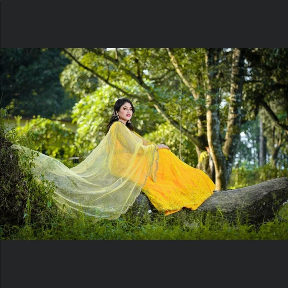 Long dress (umbrella gown) - Picture 10 of 15